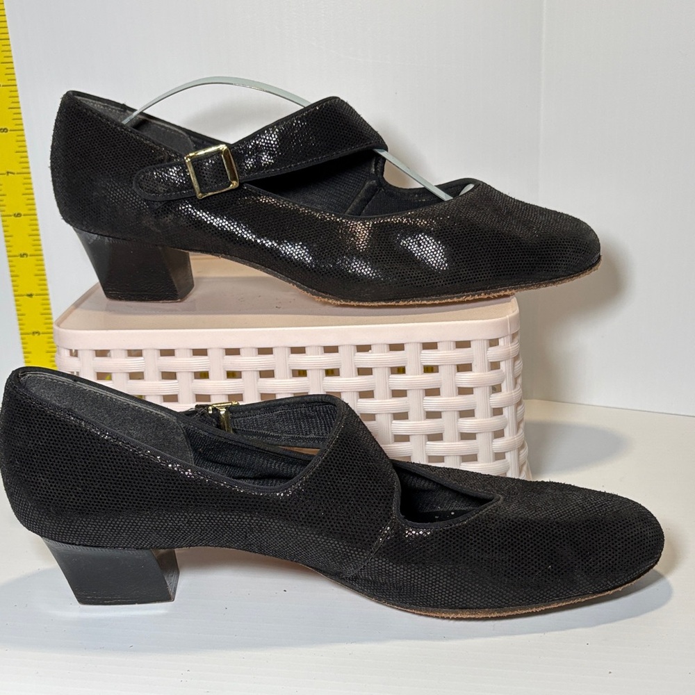 Tictactoes dancing shoe. Leather sole. Fits like an 11. Black Mary Jane Heels 22